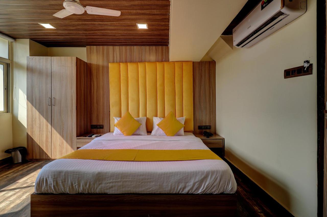 Hotel Priceless Mumbai  Buitenkant foto